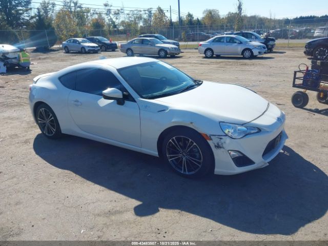 2015 SCION FR-S JF1ZNAA18F8704002