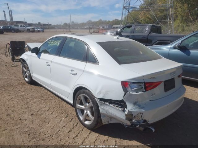 2015 AUDI A3 WAUACGFF9F1122033 Photo 2