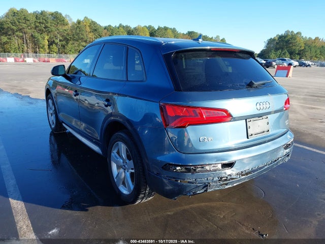2018 AUDI Q5 WA1ANAFY0J2013954 Photo 2