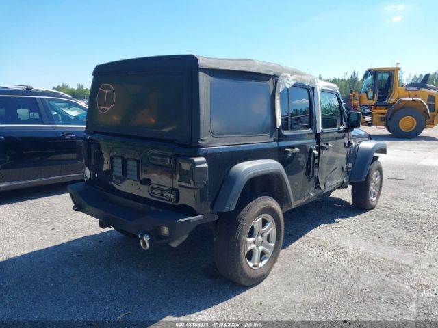 2018 JEEP WRANGLER UNLIMITED 1C4HJXDG5JW226243 Photo 3