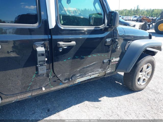 2018 JEEP WRANGLER UNLIMITED 1C4HJXDG5JW226243 Photo 5