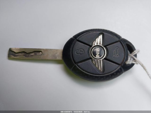 2008 MINI COOPER S WMWRH33568TU80402 Photo 10