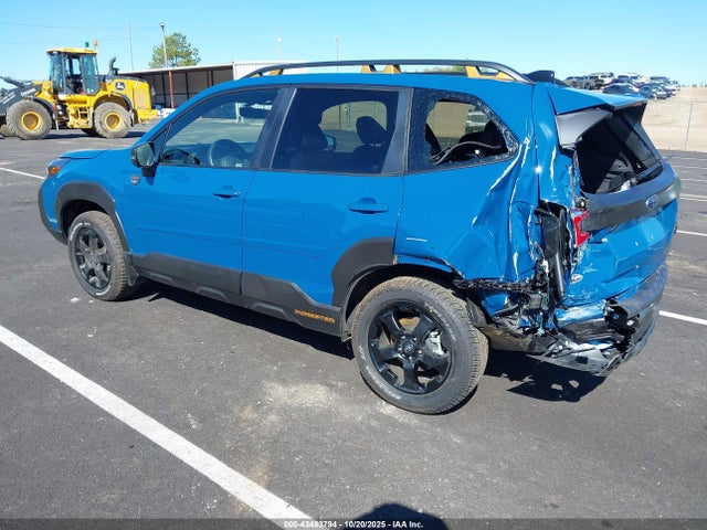 2024 SUBARU FORESTER JF2SKAJC1RH469311 Photo 2