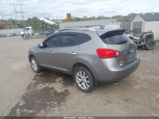 2011 NISSAN ROGUE JN8AS5MV2BW675001 Photo 2