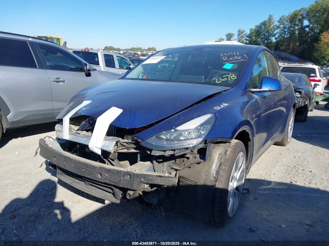 2022 TESLA MODEL Y 7SAYGAEE0NF382678 Photo 1