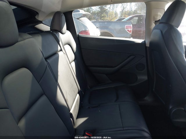 2022 TESLA MODEL Y 7SAYGAEE0NF382678 Photo 7
