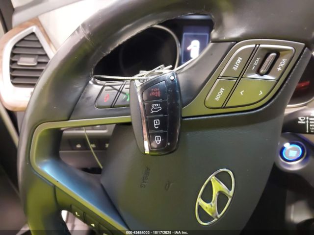 2018 HYUNDAI SANTA FE KM8SRDHF7JU272601 Photo 10
