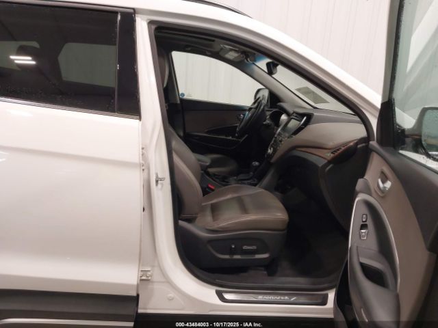 2018 HYUNDAI SANTA FE KM8SRDHF7JU272601 Photo 4