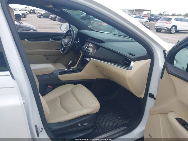 2018 CADILLAC XT5 1GYKNARS2JZ214791 Photo 4