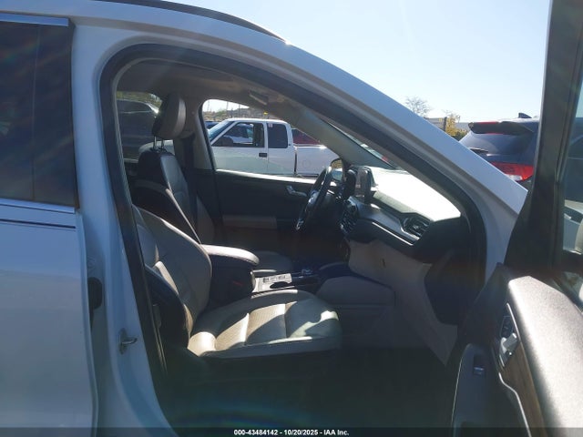 2020 FORD ESCAPE 1FMCU9J98LUA38748 Photo 4
