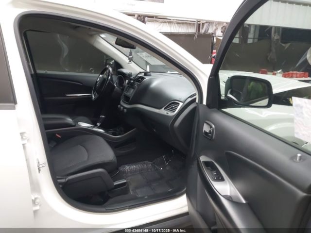 2020 DODGE JOURNEY 3C4PDCAB7LT280544 Photo 4