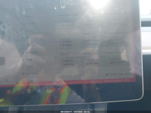 2024 TESLA MODEL Y 7SAYGDEE3RA283356 Photo 6