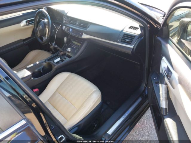 2013 LEXUS CT 200H JTHKD5BH4D2127565 Photo 4