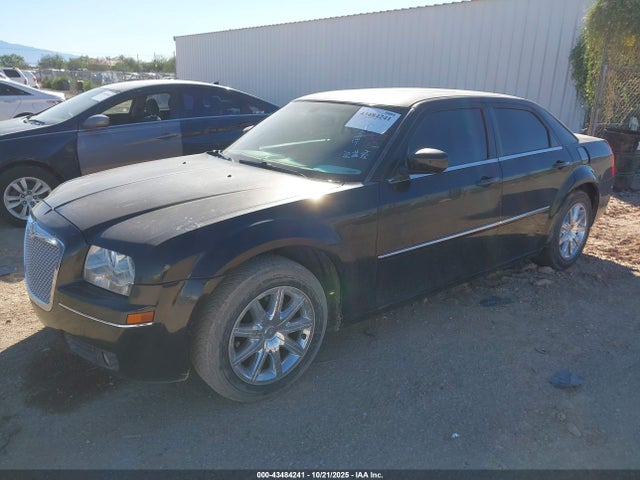 Продажа на аукционе авто 2009 Chrysler 300 Touring, vin: 2C3LA53V09H565117, номер лота: 43484241
