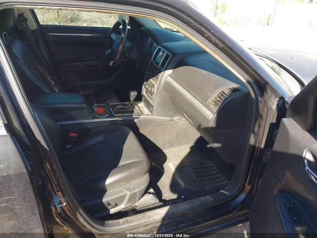 Продажа на аукционе авто 2009 Chrysler 300 Touring, vin: 2C3LA53V09H565117, номер лота: 43484241