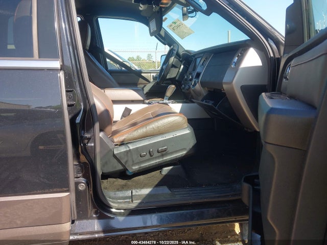 1FMJU1JT3FEF49125 Ford Expedition Xlt/king Ranch