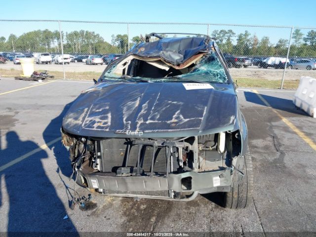 2004 JEEP GRAND CHEROKEE 1J4GX48S44C274260 Photo 5