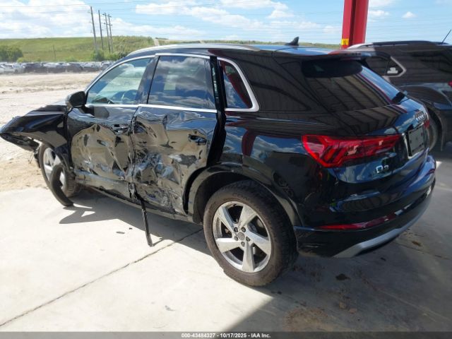 2020 AUDI Q3 WA1AECF38L1035421 Photo 2