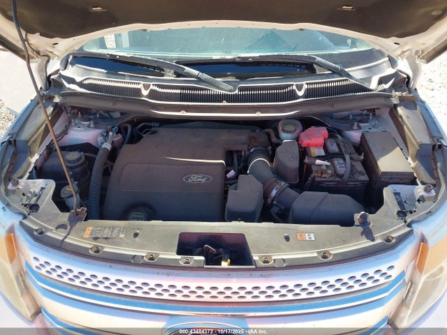 1FM5K8D82FGC11016 Ford EXPLORER XLT