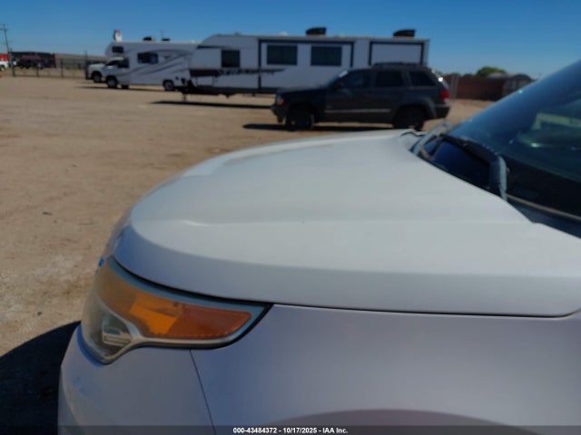 1FM5K8D82FGC11016 Ford EXPLORER XLT