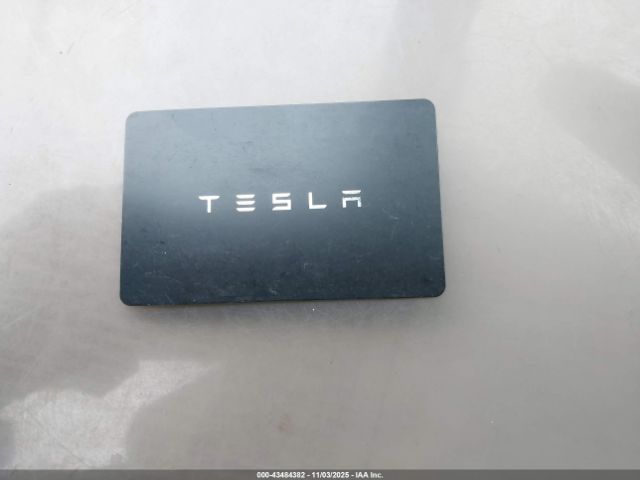 2024 TESLA MODEL Y 7SAYGDEE1RA269634 Photo 10