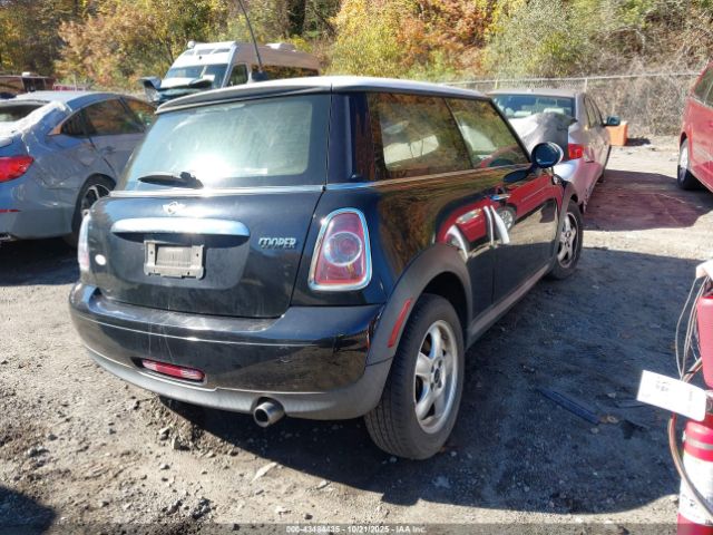 2011 MINI COOPER WMWSU3C54BT094209 Photo 3