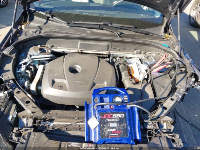 2024 VOLVO XC60 RECHARGE PLUG-IN HYBRID YV4H60DK2R1929818 Photo 9