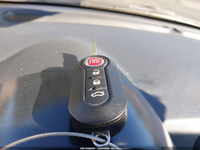 2017 FIAT 500 3C3CFFKR3HT699623 Photo 10