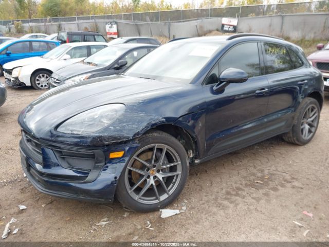 2022 PORSCHE MACAN WP1AA2A59NLB08998 Photo 1