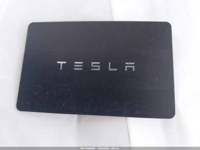 2024 TESLA MODEL Y 7SAYGDED2RF198566 Photo 10