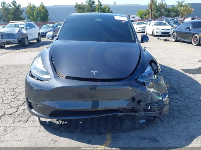 2024 TESLA MODEL Y 7SAYGDED2RF198566 Photo 5