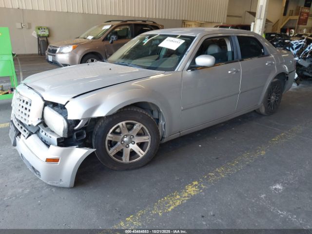 2005 CHRYSLER 300 2C3AA53G65H172886 Photo 1