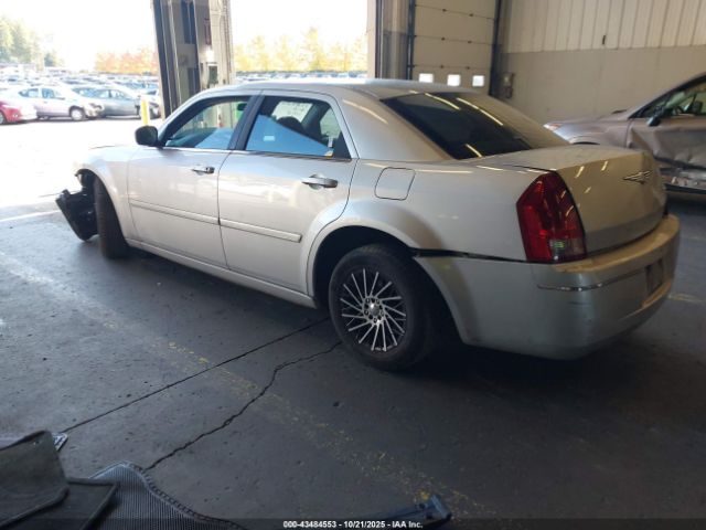 2005 CHRYSLER 300 2C3AA53G65H172886 Photo 2