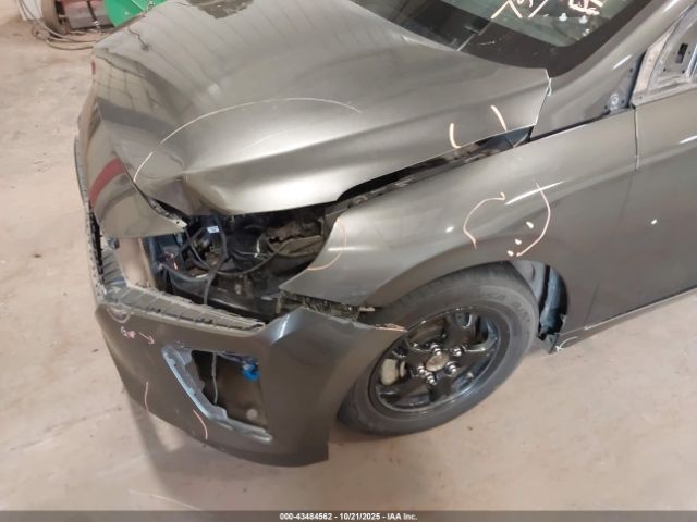 2022 HYUNDAI IONIQ HYBRID KMHC65LC3NU285576 Photo 5