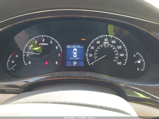 Продаж на аукціоні авто 2011 Hyundai Genesis 3.8, vin: KMHGC4DE4BU133967, номер лоту: 43484615