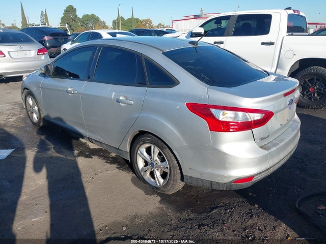 Ford Focus 2014 1FADP3F24EL171286 Image 15