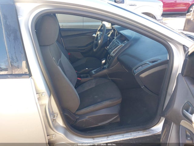 Ford Focus 2014 1FADP3F24EL171286 Image 17