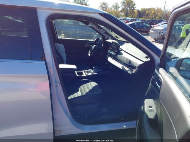 2024 MITSUBISHI OUTLANDER JA4J4VA89RZ066401 Photo 4