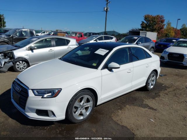 2017 AUDI A3 WAUB8GFFXH1010916 Photo 1