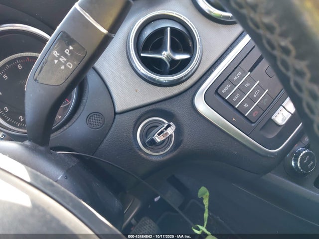 2019 MERCEDES-BENZ CLA 250 WDDSJ4GB9KN701040 Photo 10