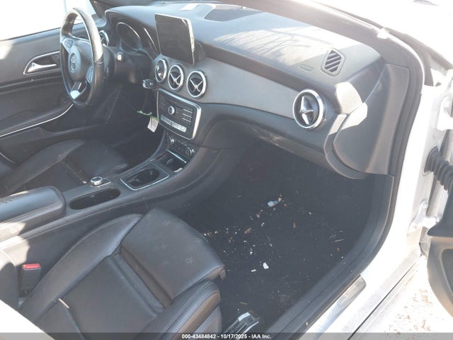 2019 MERCEDES-BENZ CLA 250 WDDSJ4GB9KN701040 Photo 4