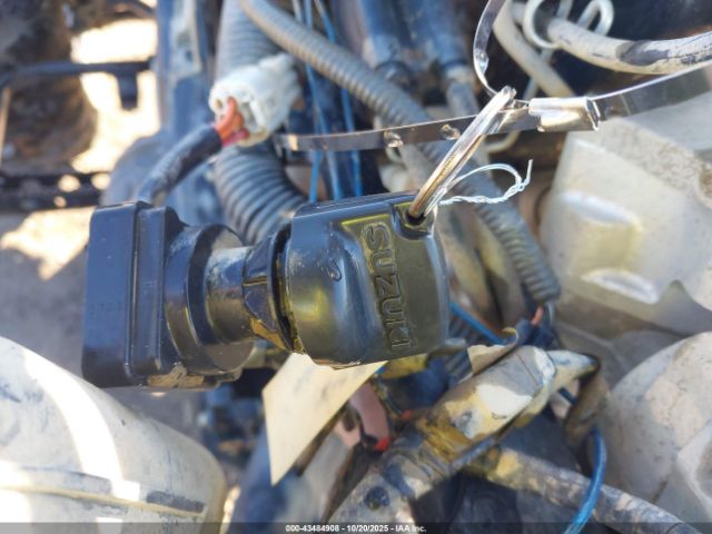 2022 SUZUKI LT-A750 5SADW11E6N7100783 Photo 10