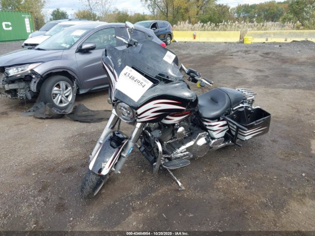 2016 HARLEY-DAVIDSON FLHX 1HD1KBM10GB687569 Photo 1