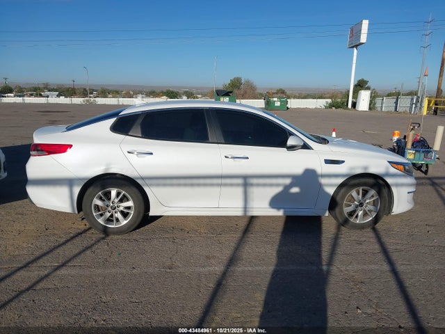 KIA Optima Lx 2017 5XXGT4L31HG143651 Image 13