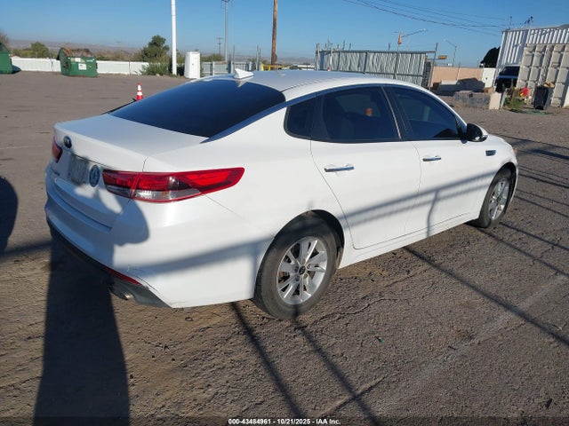 KIA Optima Lx 2017 5XXGT4L31HG143651 Image 4
