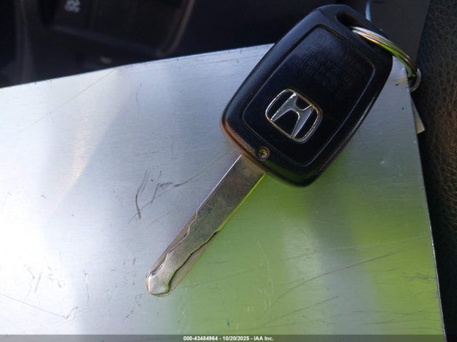 1HGCR2F35HA000924 Honda ACCORD LX