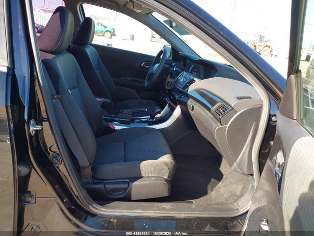 1HGCR2F35HA000924 Honda ACCORD LX