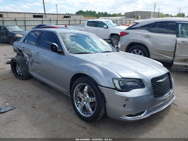 Продаж на аукціоні авто 2018 Chrysler 300 300s, vin: 2C3CCABG5JH214035, номер лоту: 43484995