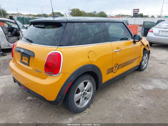 2016 MINI HARDTOP WMWXP5C52G3B15061 Photo 3