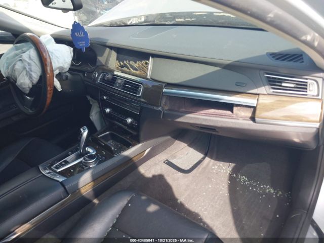 2014 BMW 740I WBAYA6C57ED144345 Photo 4